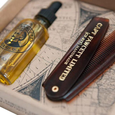 Captain Fawcett "Folding Pocket Beard Comb"  - Baard Kam