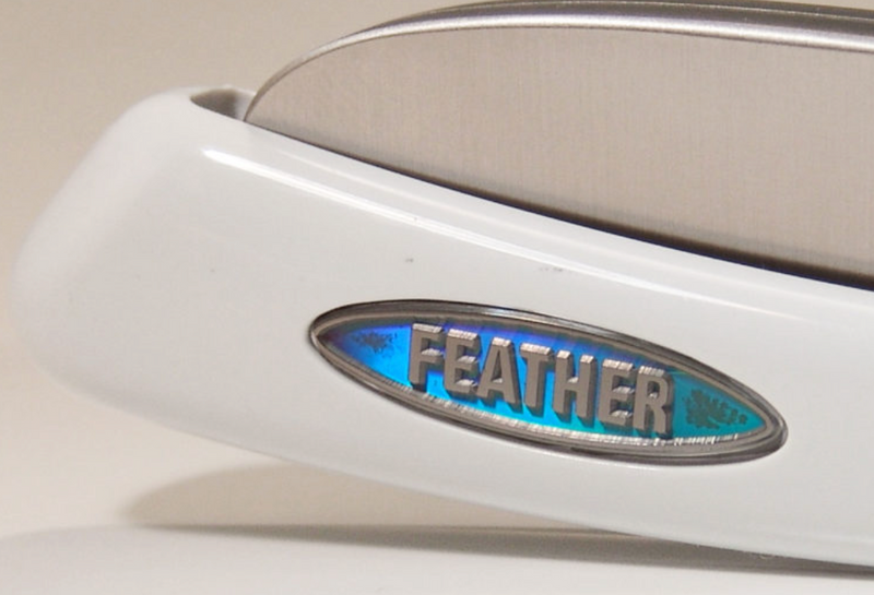 Feather "Artist Club" DX Professional Razor - "Pearl"