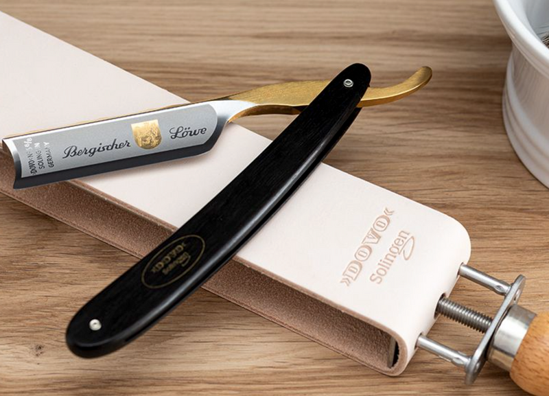 Dovo "Bergischer Löwe" Straight Razor - Black Ebony 6/8"